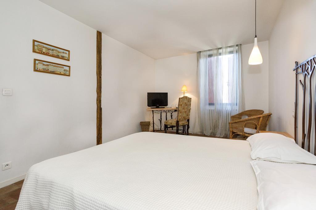 Logis Hotels - Hotel Restaurant Du Midi Revel  Zewnętrze zdjęcie
