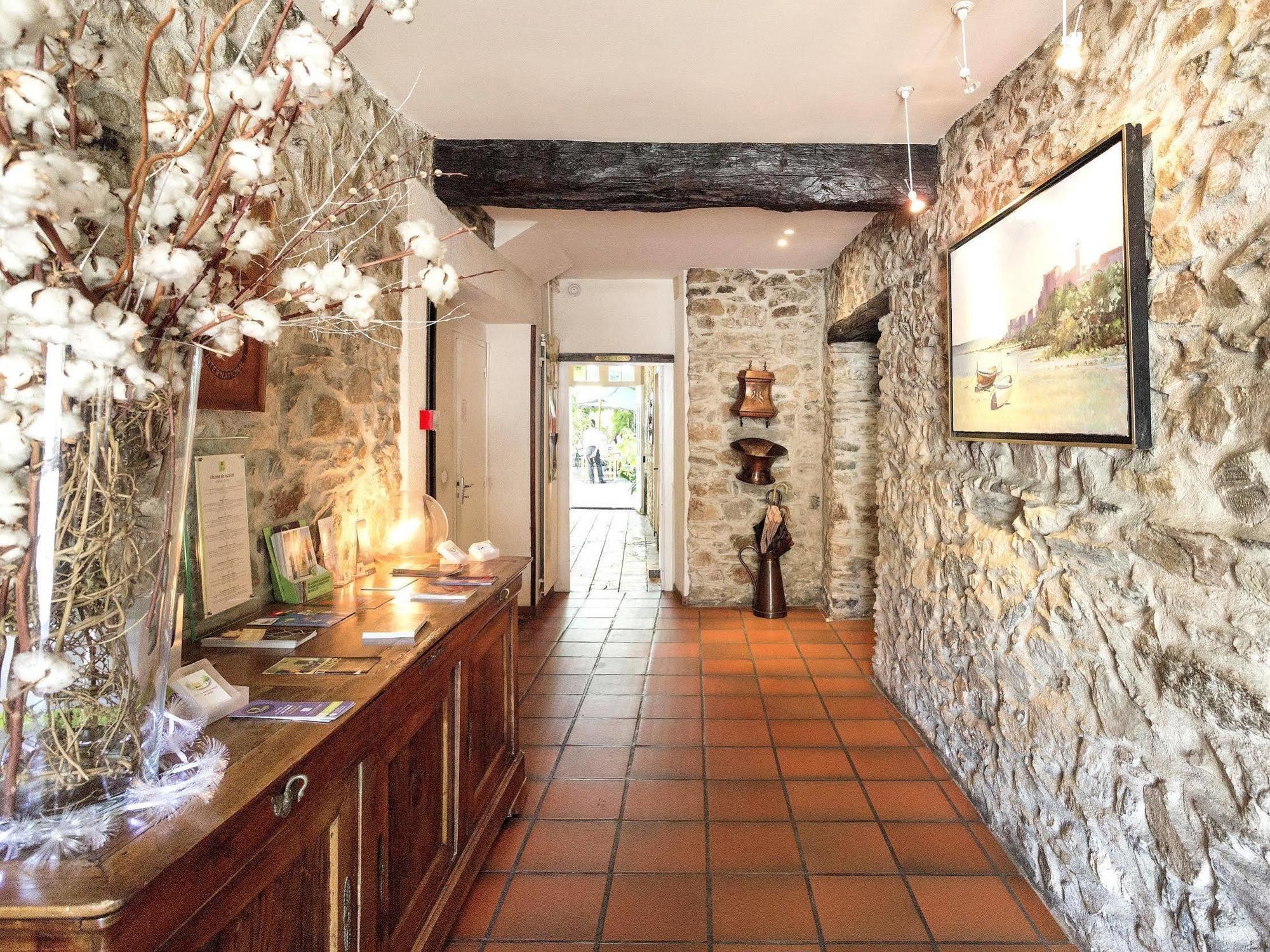 Logis Hotels - Hotel Restaurant Du Midi Revel  Zewnętrze zdjęcie